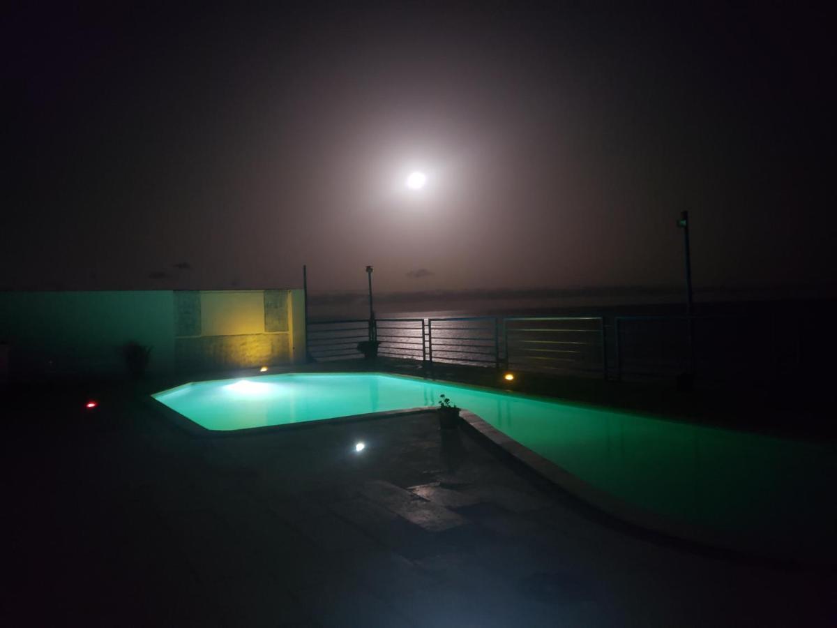 פראייה Maresia Guest House מראה חיצוני תמונה