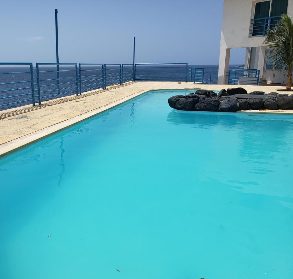 פראייה Maresia Guest House מראה חיצוני תמונה