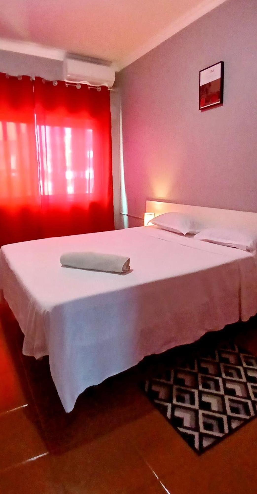 פראייה Maresia Guest House מראה חיצוני תמונה