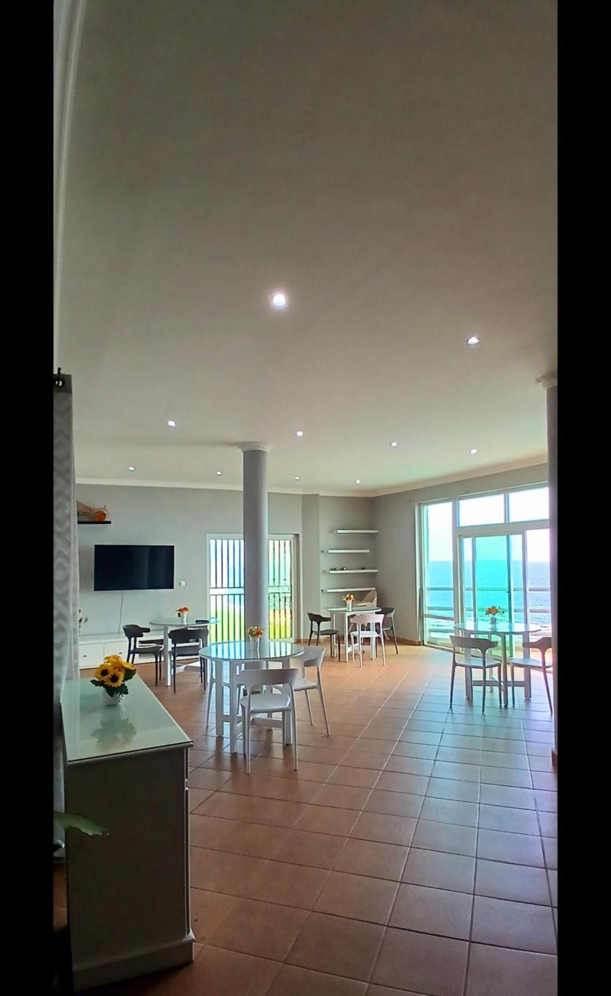 פראייה Maresia Guest House מראה חיצוני תמונה